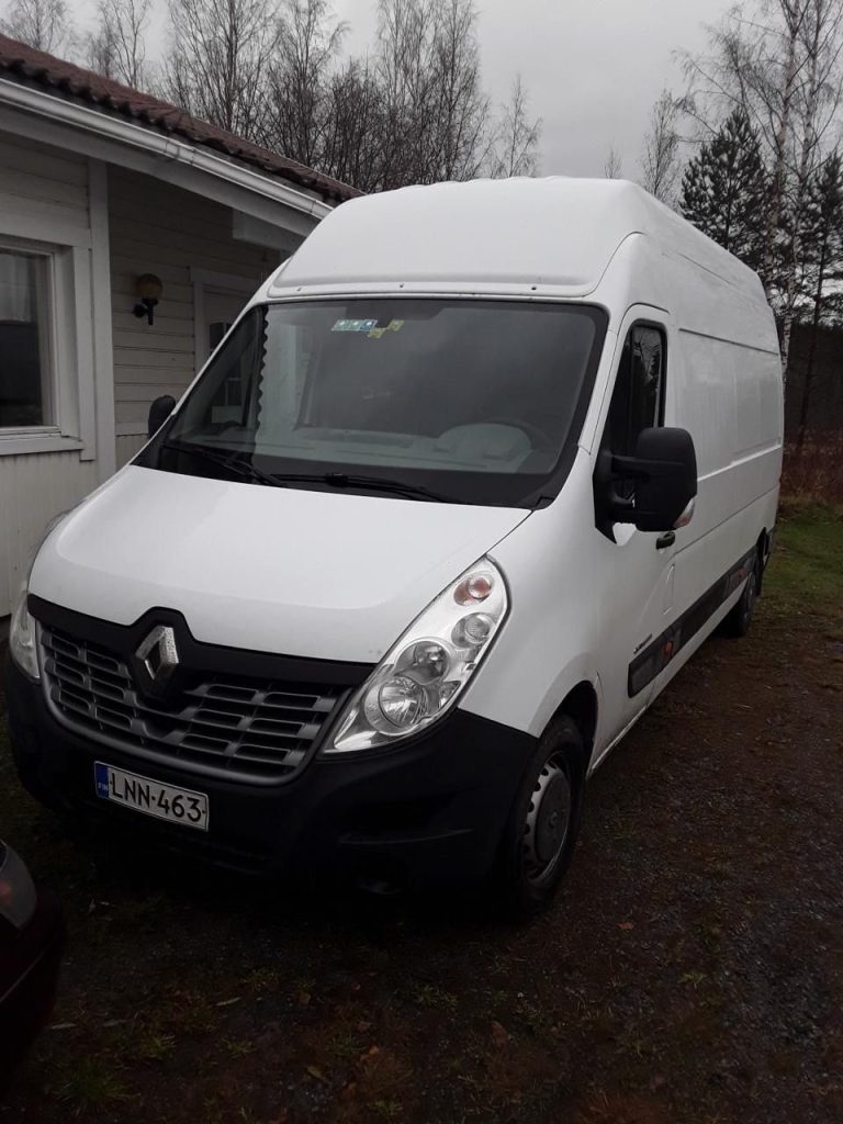 Renault Master pakettiauto